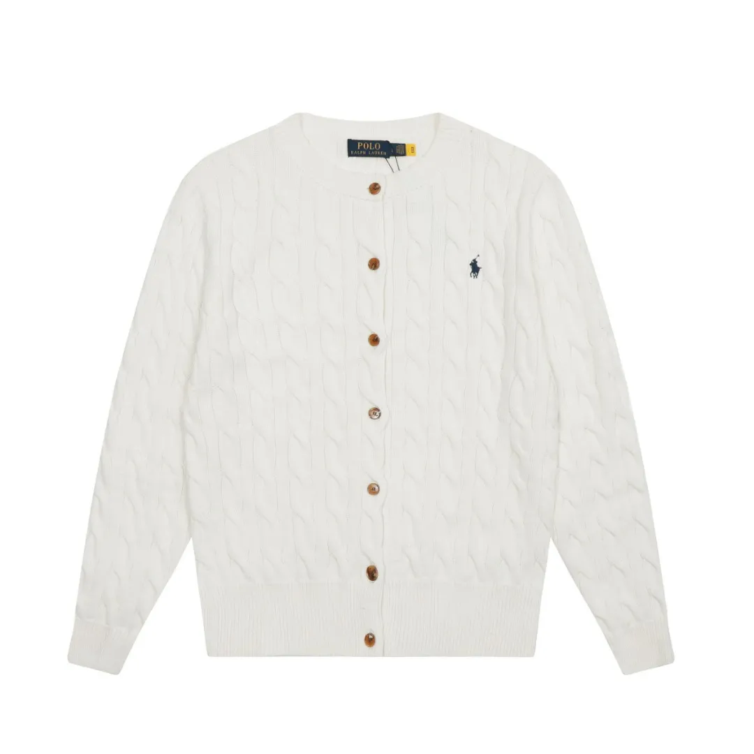 P220 RALPH LAUREN Ralph Lauren sixteen colors classic small label embroidery hemp cardigan round neck long sleeve button knitted sweater men's and women's tops Size: S M L It is made of pure cotton yarn and multi-knitted pure cotton, which is skin-friendly and comfortable. Small label war horse embroidery twist button round neck cardigan sweater🐎High quality. Follow the blogger to learn how to wear it! Let’s buy a Ralph Lauren cable sweater. It’s a super hard-to-find series after it became popular. It’s hard to find one on the official website. It’s simple and practical, has a lazy and loose feel, soft and delicate feel, and has a loose fit. Whether worn alone or layered, you can wear a simple one to create different styles of fashion!